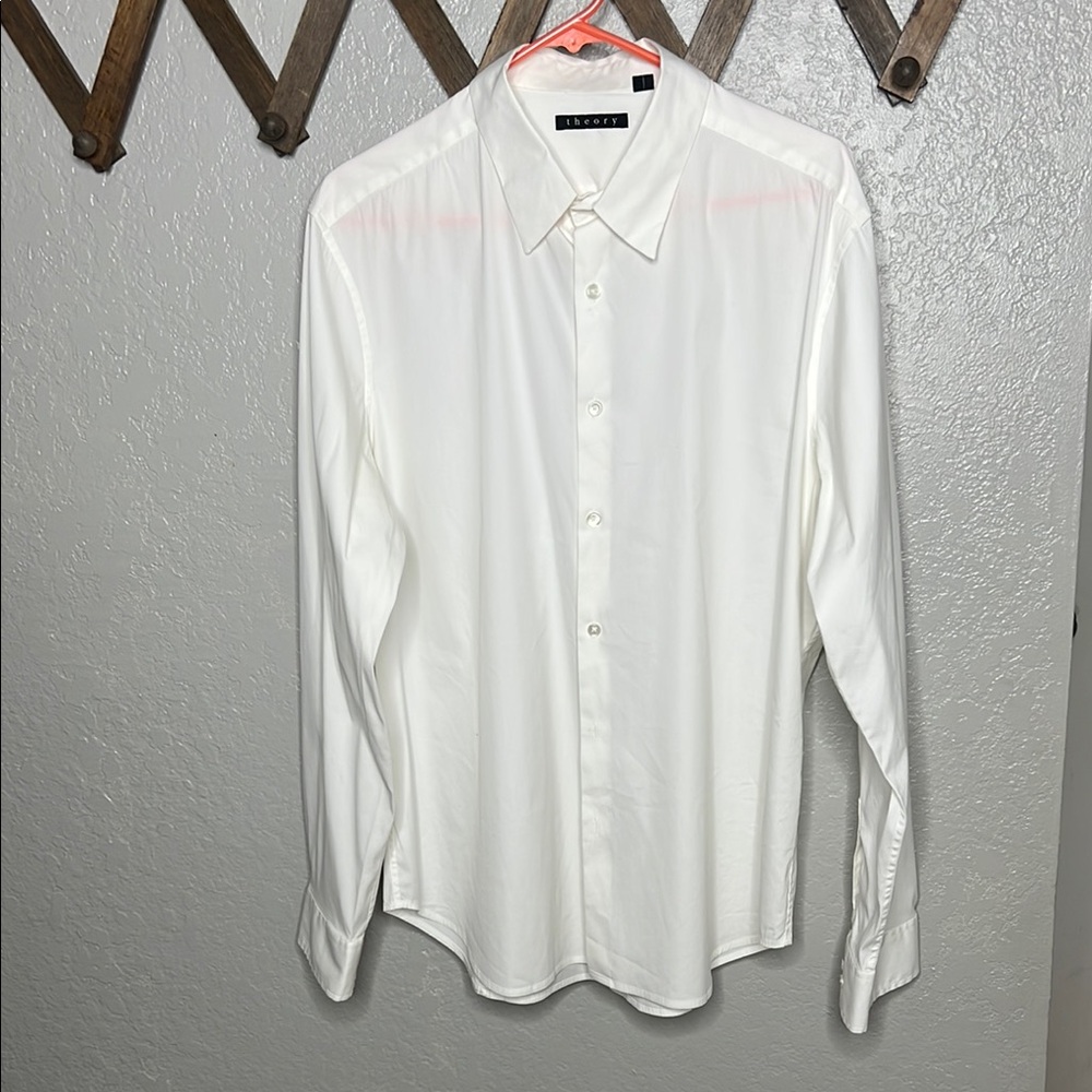 Theory White Bottom donw Shirt size 2XL